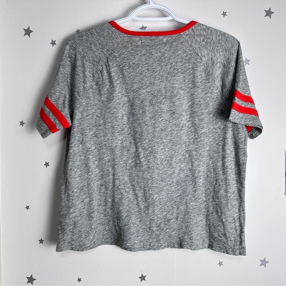 Abercrombie&Fitch Shirt Womens Large Gray Short Sleeve Tee 98 print 99% like new - Picture 4 of 6